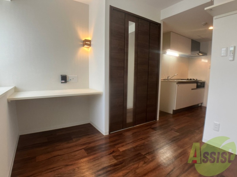 居室・リビング　スタイリッシュな印象のリビングになっています！