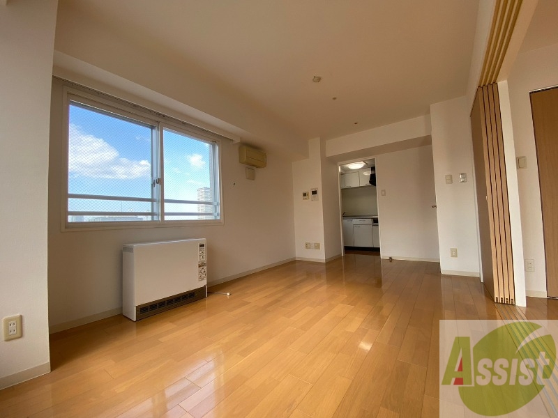 居室・リビング　広くてキレイなお部屋が広がっていて、充実した生活が送れそう。