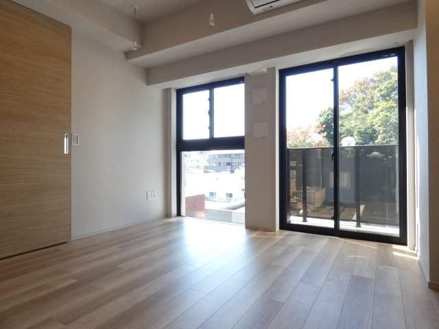 居室・リビング　居室