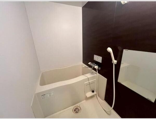 バス・シャワールーム　きれいなお風呂で快適バスタイム♪