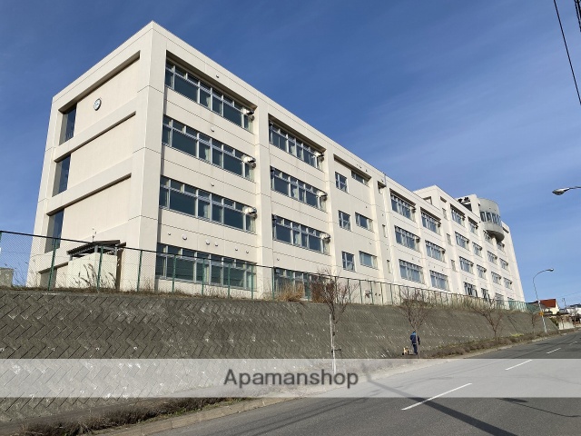 高校・高専　札幌日本大学高等学校（高校・高専）まで1305m