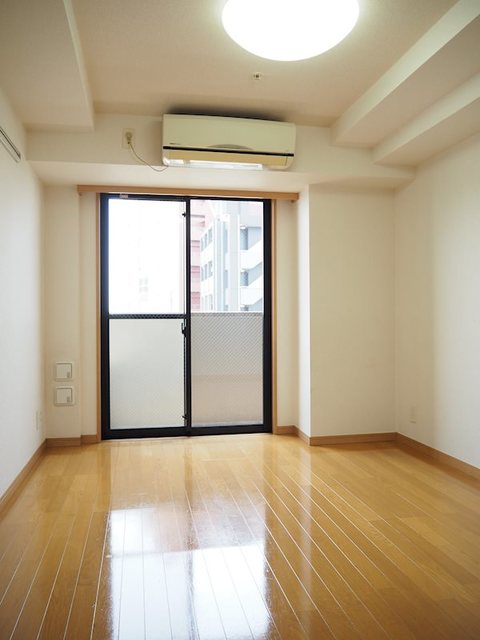 居室・リビング　居室