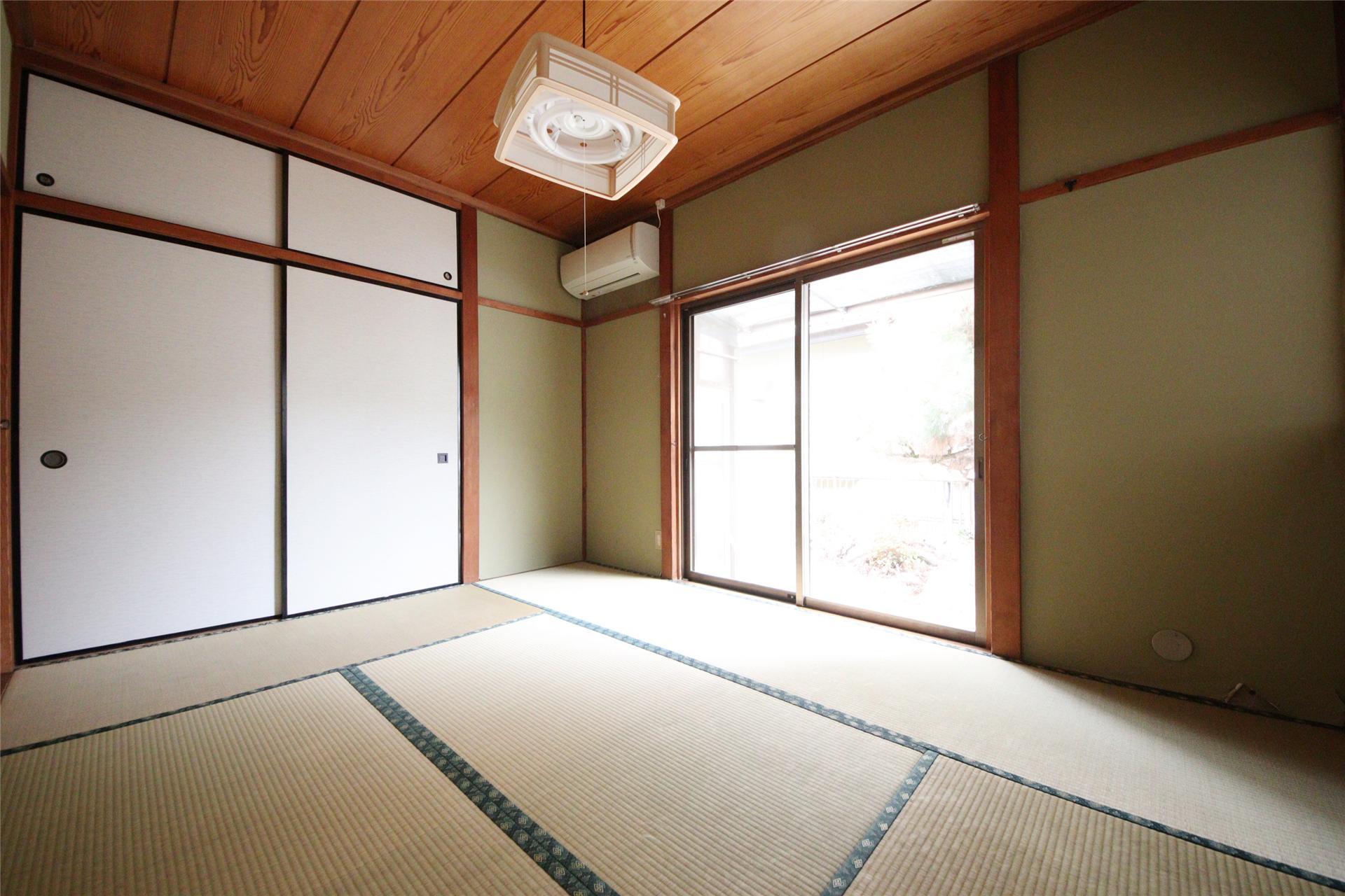 その他　ゴロゴロくつろげる和室のお部屋もあります（＾＾）