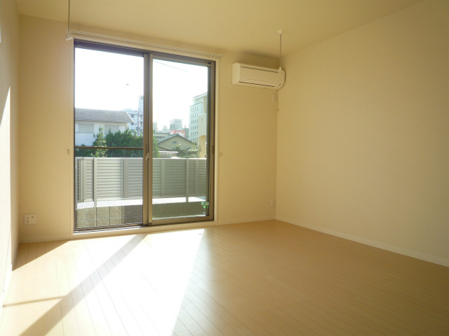 居室・リビング　※写真は101号参照