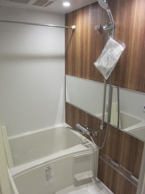 バス・シャワールーム　【浴室】バス