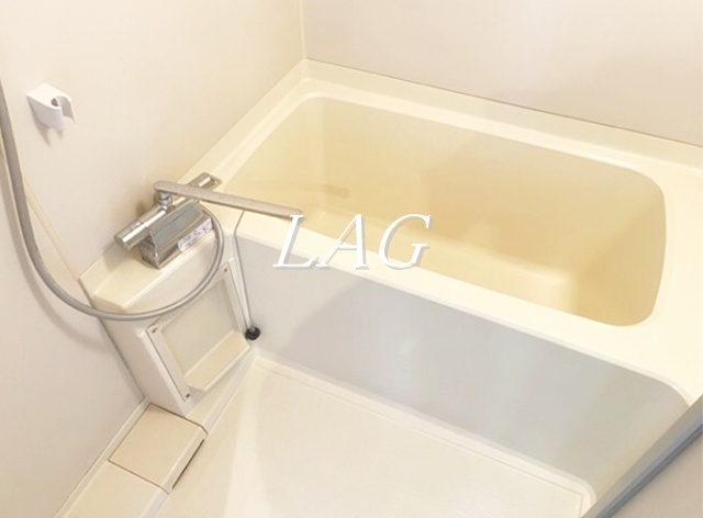 バス・シャワールーム　お風呂です。