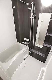 バス・シャワールーム　★広々バスルーム★