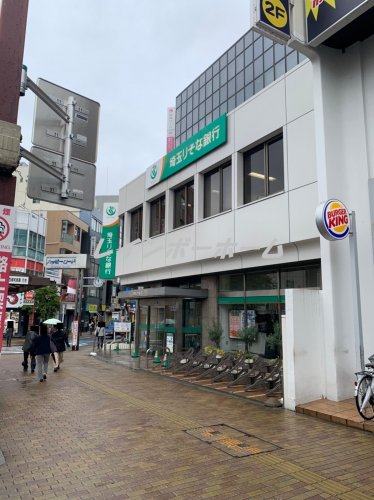 銀行　埼玉りそな銀行（銀行）まで2152m