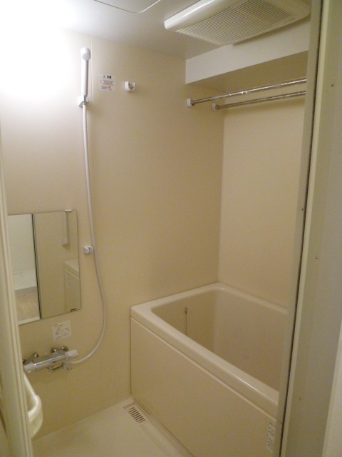 バス・シャワールーム　風呂