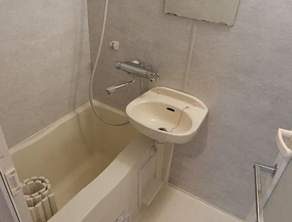 バス・シャワールーム　※別部屋の参考写真です。