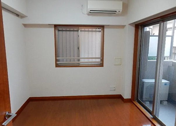 居室・リビング　※別部屋の参考写真です。