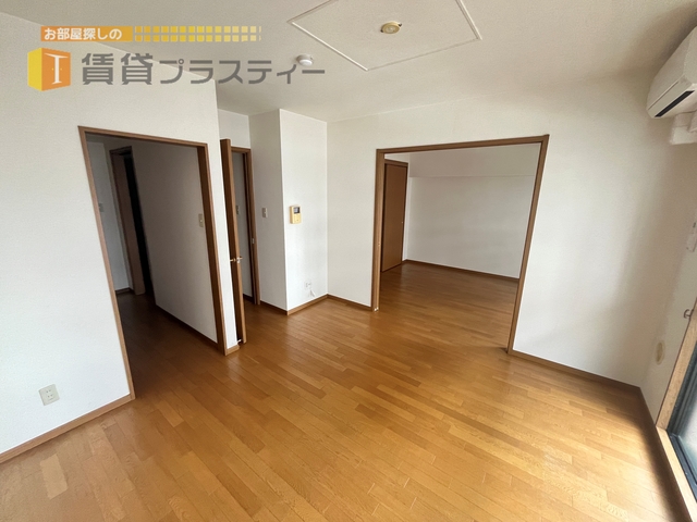 居室・リビング　※反転タイプです