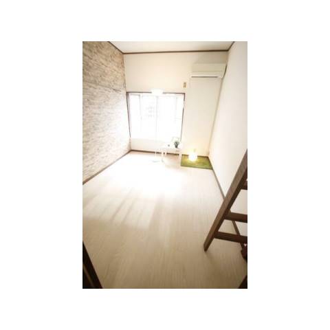 居室・リビング　※他部屋参考写真