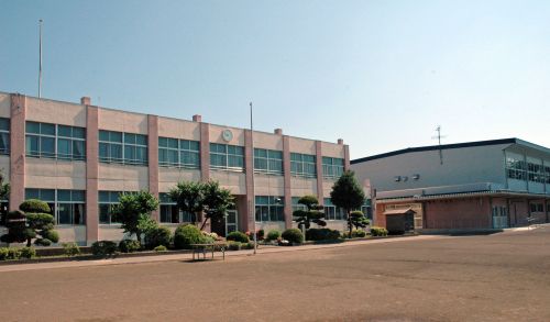 小学校　桜丘小学校（小学校）まで1046m