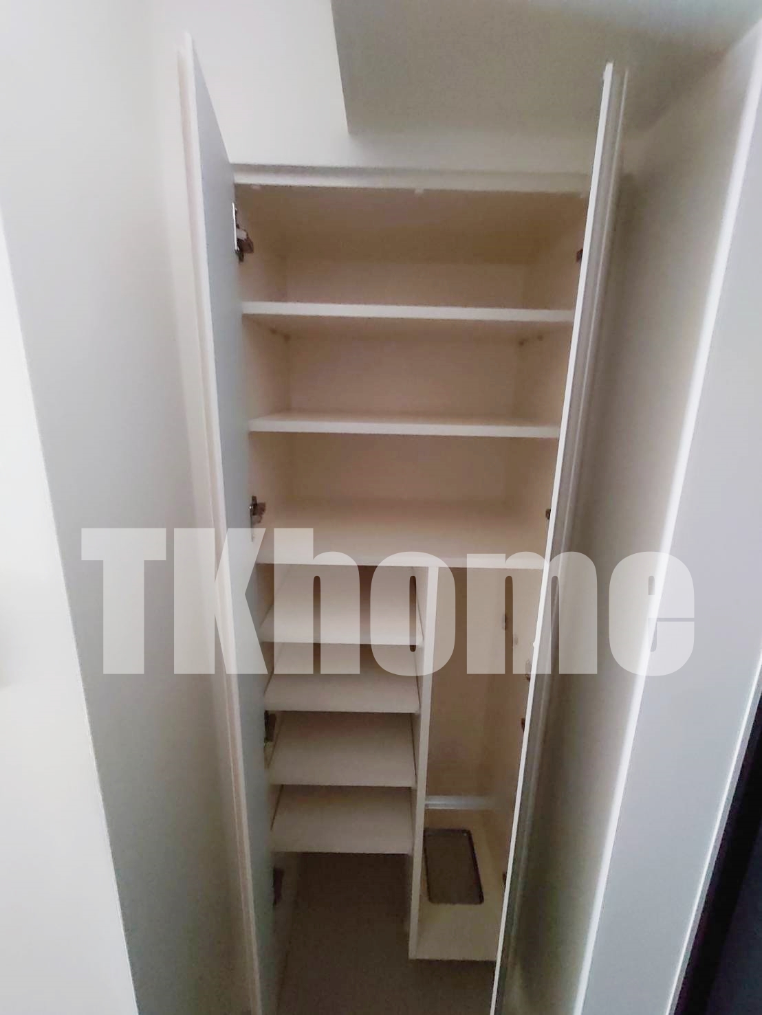 玄関　シューズボックス