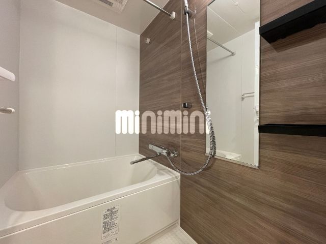 バス・シャワールーム　別号室の参考写真