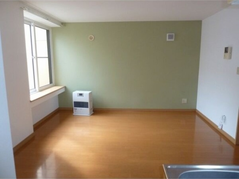 居室・リビング　退去予定につき別号室の画像です。