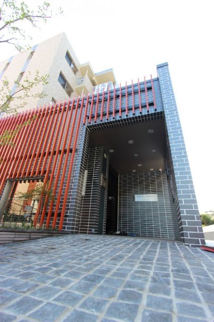 建物外観　アプローチ