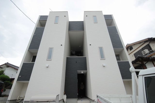 建物外観　外観は落ち着いています