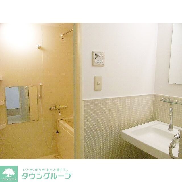 洗面設備　お部屋探しは株式会社　タウンハウジング　までお気軽にお問合…