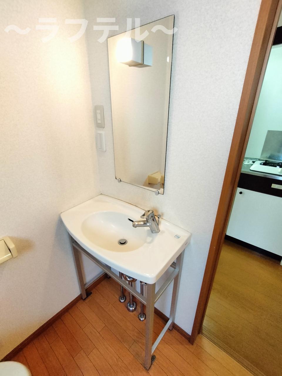 洗面設備　別部屋イメージ写真