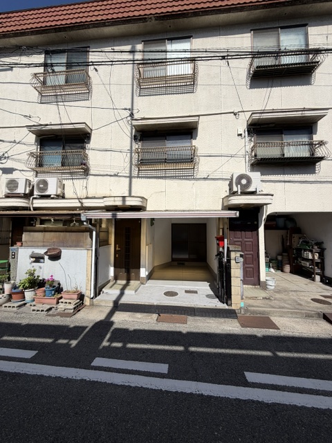 尾浜町1丁目テラスハウス