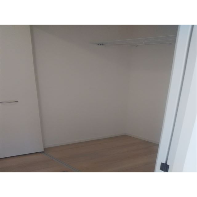 収納　洋室２　収納