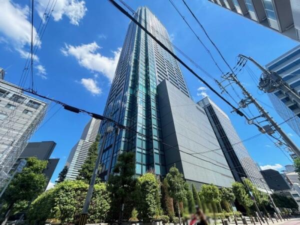 建物外観　地上50階地下1階建39階のお部屋。ペット飼育可能。