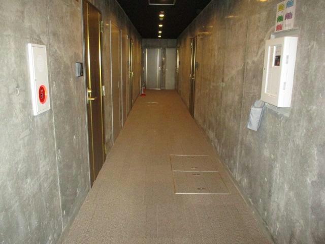 エントランス　エントランス部分