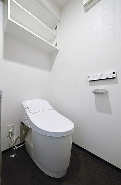 トイレ　※別室参考写真