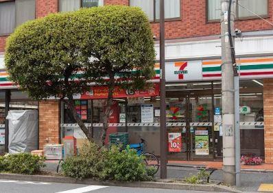 コンビニ　セブンイレブン 牛込北町店（コンビニ）まで403m