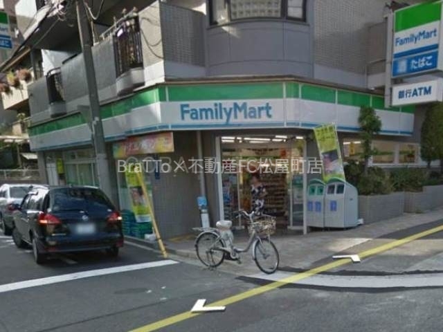 コンビニ　ファミリーマート上町一丁目店（コンビニ）まで298m