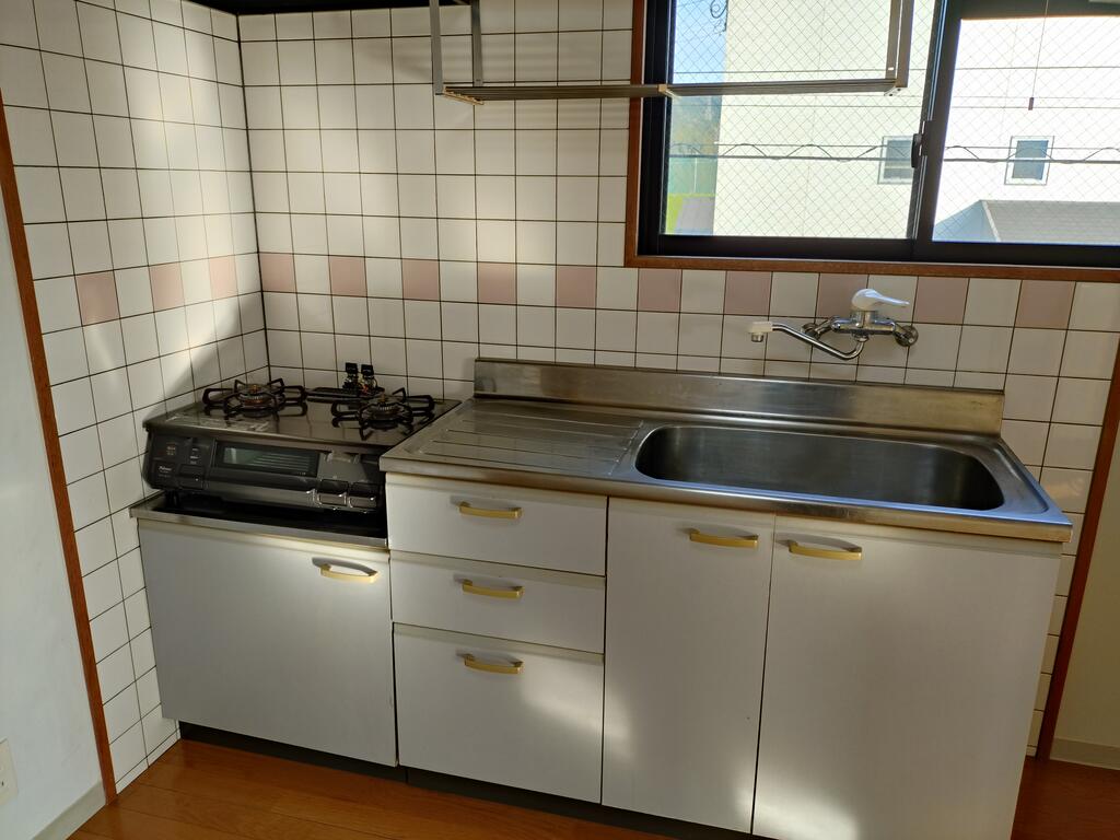 プレジールTのキッチン写真