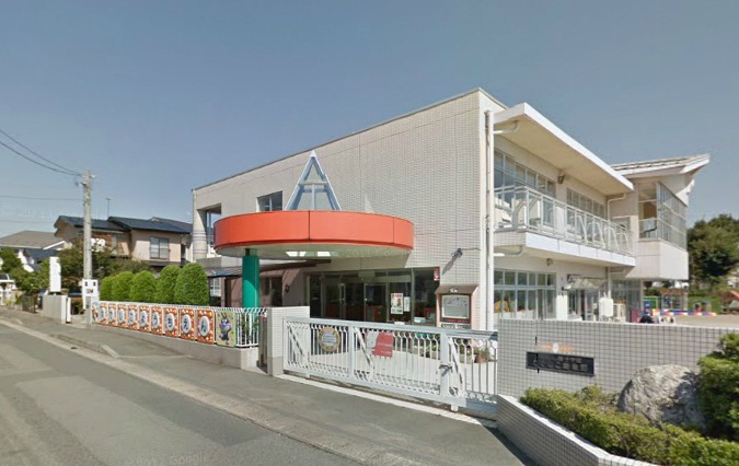 幼稚園・保育園　なでしこ幼稚園（幼稚園・保育園）まで559m