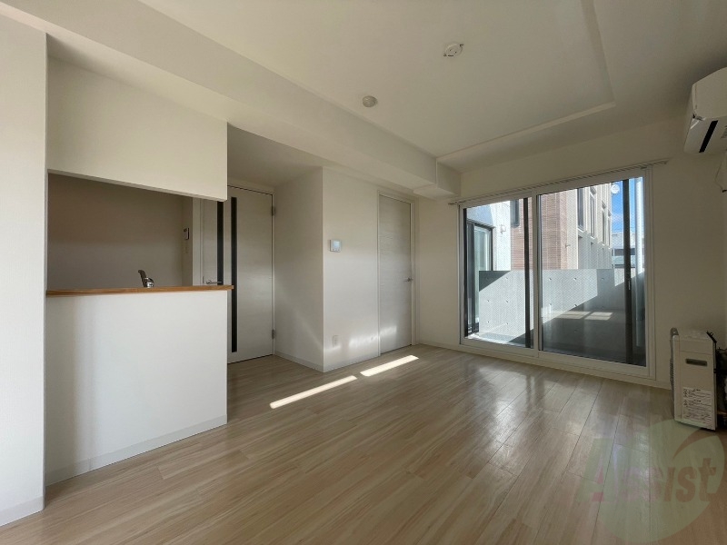 居室・リビング　広くてキレイなお部屋が広がっていて、充実した生活が送れそう。