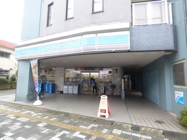 コンビニ　ローソン浦安猫実５丁目店（コンビニ）まで300m