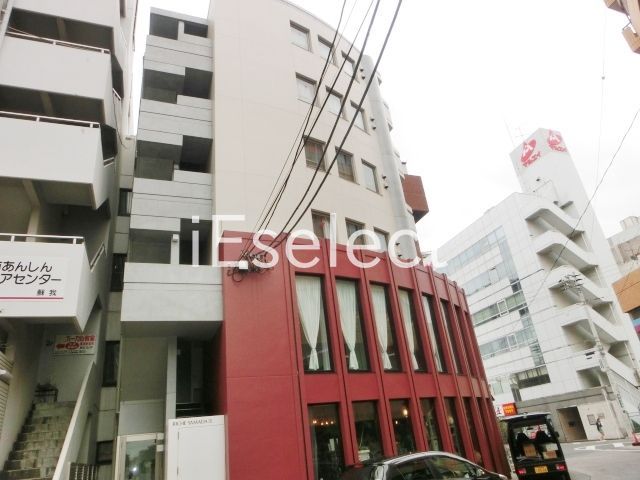 建物外観　防音性の高い鉄筋コンクリート造