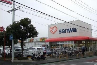 ショッピングセンター　ｓａｎｗａ相模台店（ショッピングセンター）まで100m