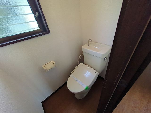 原田貸家のトイレ写真