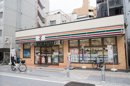 コンビニ　セブンイレブン墨田タワービュー通り店（コンビニ）まで114m