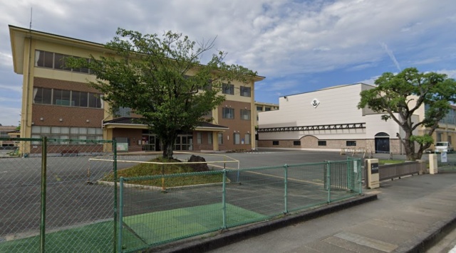 小学校　浜松市立中川小学校（小学校）まで1400m