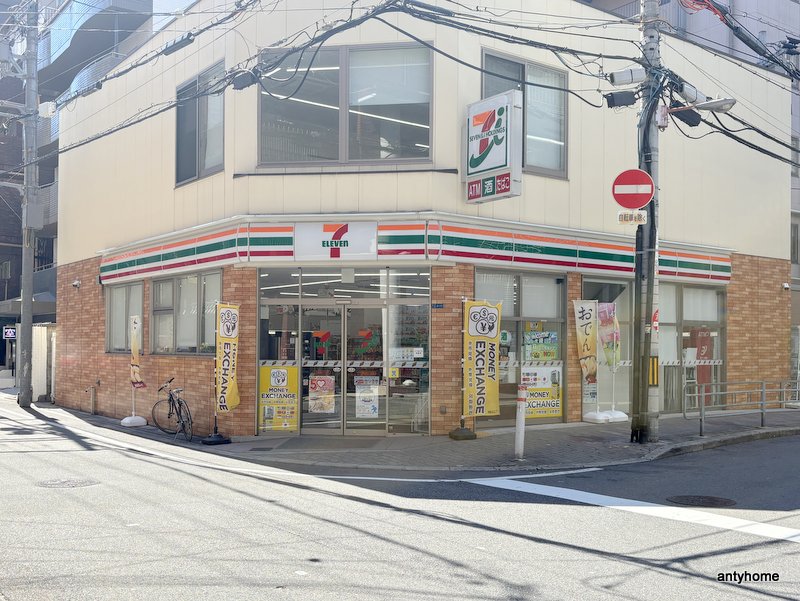 コンビニ　セブン-イレブン 大阪高津２丁目店（コンビニ）まで52m