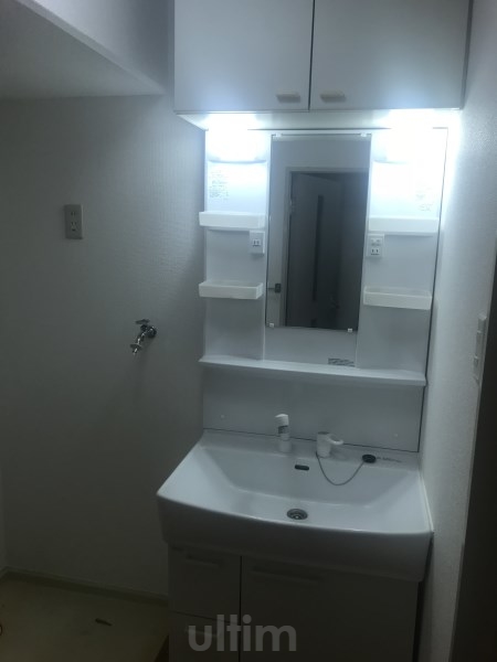 洗面設備　※別のお部屋の写真です