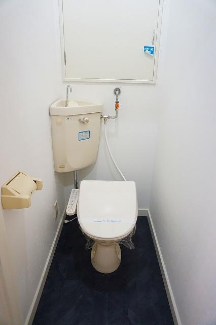 トイレ　トイレ