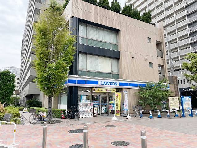コンビニ　ローソン 月島駅前店（コンビニ）まで691m