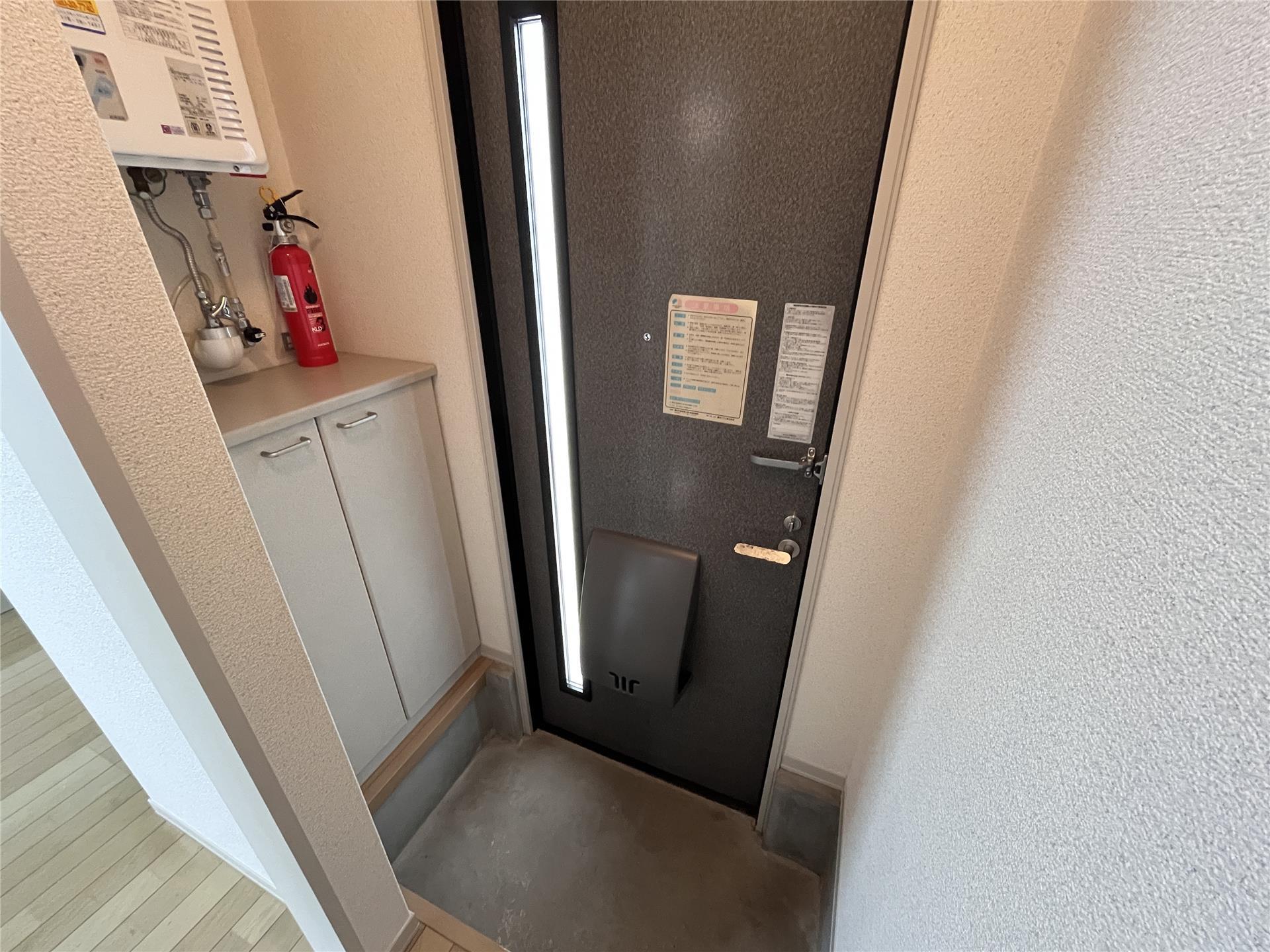 玄関　玄関