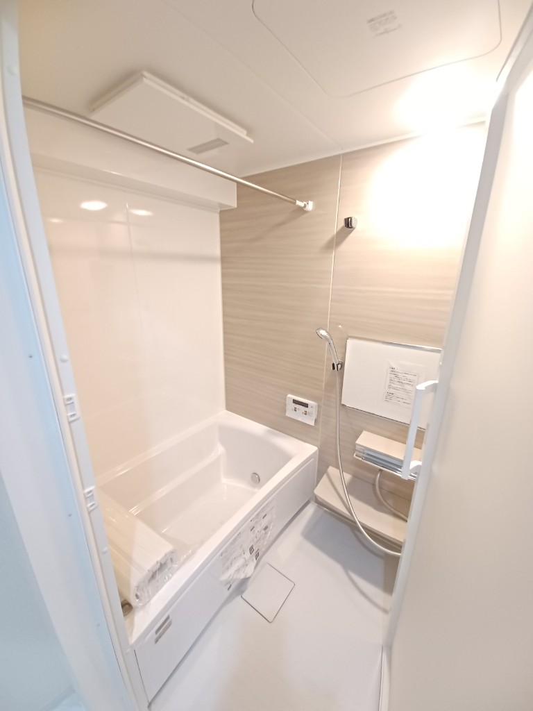 バス・シャワールーム　別部屋参考写真