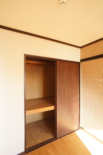 収納　洋室5.4帖収納