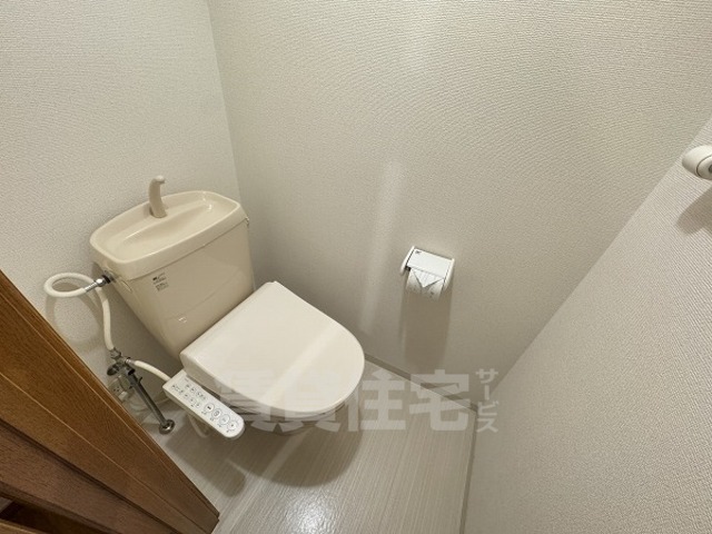プレベール千里中央のトイレ写真