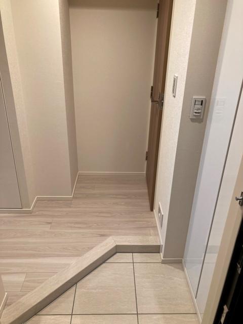 玄関　※写真は同タイプ住戸です。
